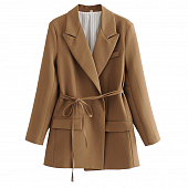 Картинка Пиджак светло-коричневый спереди швы + тонкий пояс от магазина LonnaMag