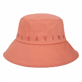 картинка Панама широкие поля вышивка буквы LEAVING от магазина LonnaMag