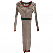 Картинка Платье трикотаж красно-зеленая полоса на талии горловине снизу от магазина LonnaMag