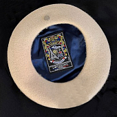 картинка Берет шерстяной с подкладом металлический круг от магазина LonnaMag