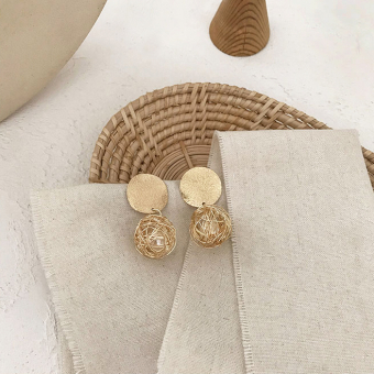 Серьги круг из мятого металла + шар из проволоки