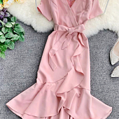 Картинка Платье миди волан на юбке короткий рукав V вырез пояс от магазина LonnaMag