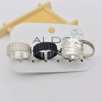 Набор колец 3 шт. серебряные рельефные 1 черное