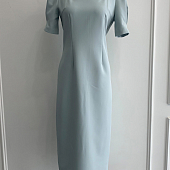 Картинка Платье миди квадратный вырез короткий объемный рукав швы от груди до талии от магазина LonnaMag