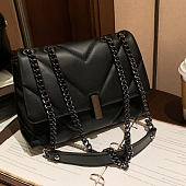 картинка Сумка прошита углом черный металл вытянутый замок от магазина LonnaMag