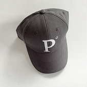 картинка Кепка крупная буква P от магазина LonnaMag