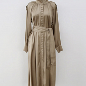 Картинка Платье миди атлас длинный объемный рукав пояс и пуговицы в цвет от магазина LonnaMag