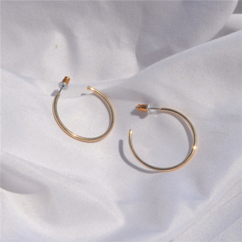 Серьги С форма 2,8 см