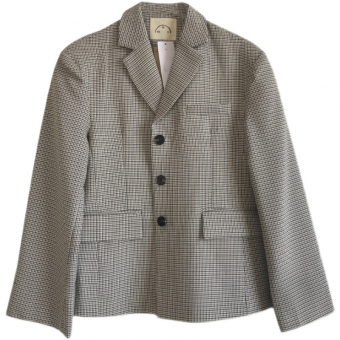 Пиджак мелкая клетка 3 черных пуговицы спереди вытачки + пояс