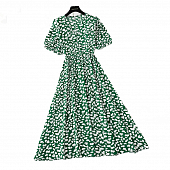 Картинка Платье макси юбка клеш грудь на запах - белые пушистые пятна от магазина LonnaMag