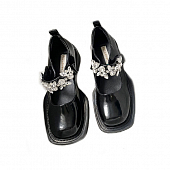 картинка Туфли Мэри Джейн квадратный нос крупные стразы на ремешке (глянец) от магазина LonnaMag