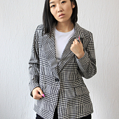 Картинка Пиджак прямой клетка-гусиная лапка 1 пуговица 2 клапана от магазина LonnaMag
