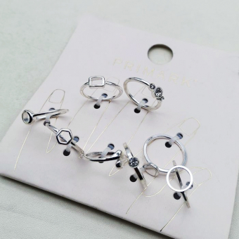 Набор колец 8 шт. разыне мини фигуры и стразы