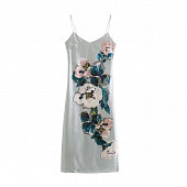 Картинка Платье комбинация атлас принт очень крупные цветы листья от магазина LonnaMag