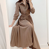 Картинка Платье сверху как рубашка с пуговицами юбка плиссе + пояс от магазина LonnaMag